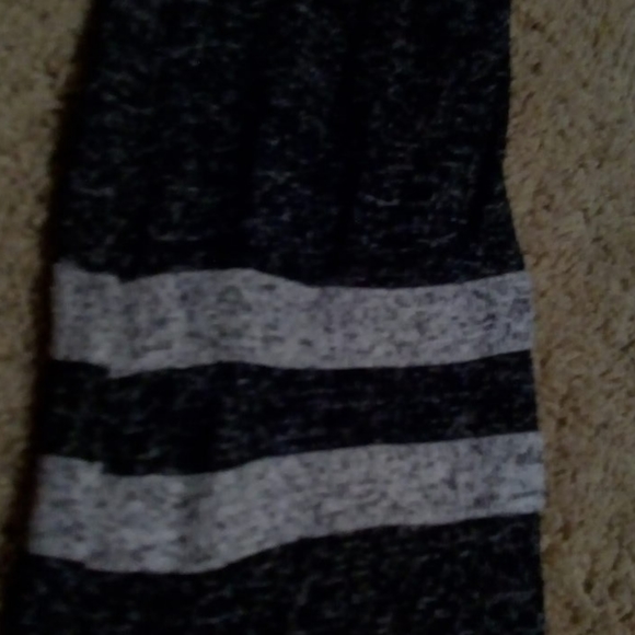 Sweater - Picture 3 of 3